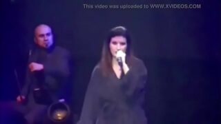 Laura Pausini Tette